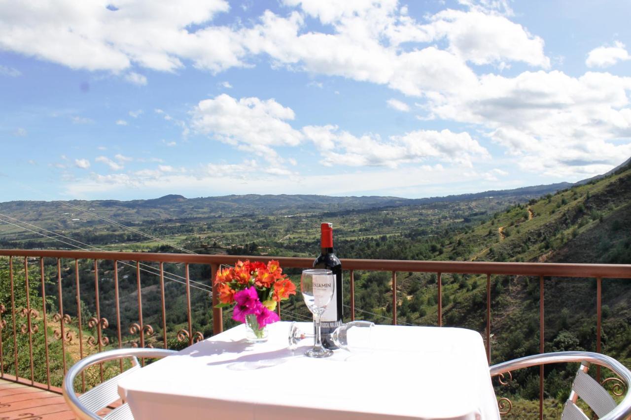 Suites Arcoiris Villa de Leyva Bagian luar foto